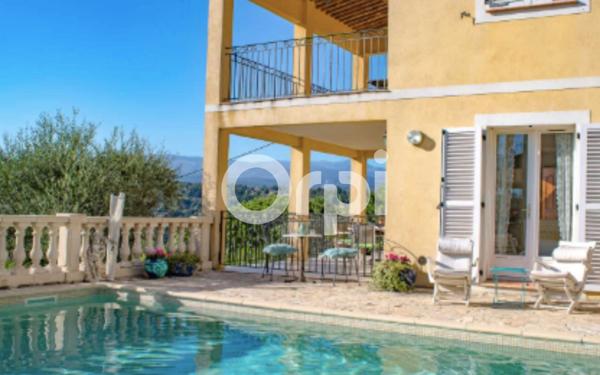 Appartement à vendre    4 pièces • 78,93 m2 Montauroux