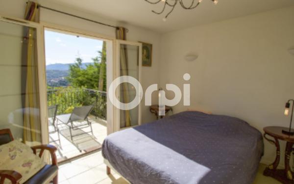 Appartement à vendre    4 pièces • 78,93 m2 Montauroux