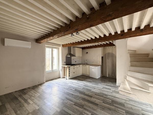 Maison de village avec terrasse