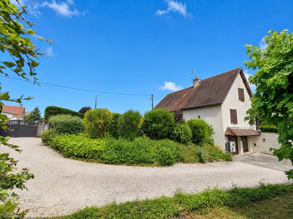 Maison Izeure 6 pièce(s) 175 m2