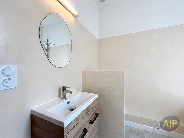 Location appartement Cholet : 420 € - AJP Immobilier Cholet