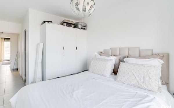 Appartement à vendre    3 pièces • 74 m2 Marseille 9