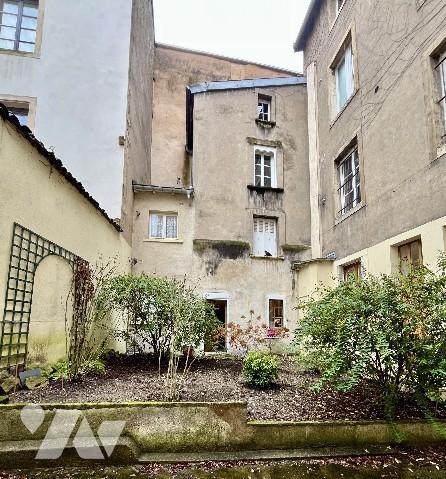 Duplex situé en vieille ville - 77m², 2chambres avec terrasse privative