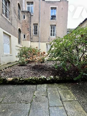 Duplex situé en vieille ville - 77m², 2chambres avec terrasse privative