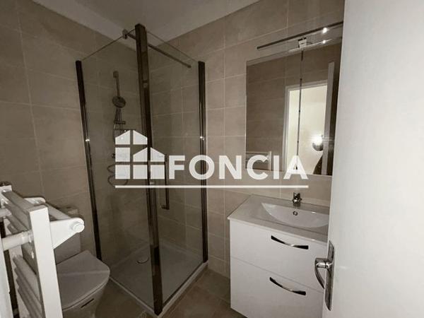 Location Studio 31.3 m² - 18 RUE FERNAND CREMIEUX Bagnols Sur Ceze 30200