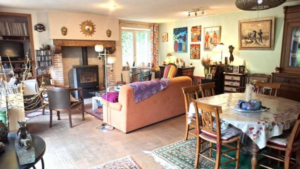 MAISON AU CALME A QUELQUES KM DU CENTRE DE BREHAL