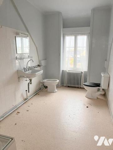 En plein centre et proche du port