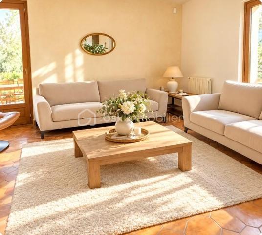 Nichée au cœur d’un environnement verdoyant et paisible, cette propriété familiale de 6 pièces s’épanouit sur un terrain arboré de plus de 1 200 m², à seulement quelques minutes de Montpellier et des commodités du village.

Dès le portail franchi, une atmosphère particulière se dégage. Le jardin, à la fois arboré et intimiste, se compose de plusieurs espaces de vie pensés pour profiter pleinement de l’extérieur.
La terrasse ombragée invite aux repas en famille ou entre amis, tandis que l’espace hamac sous les chênes verts promet de précieux moments de détente lors des chaudes journées d’été. Plus discrètement, la piscine se dévoile dans un écrin de verdure, à l’abri des regards, offrant un véritable lieu de fraîcheur et de convivialité.

La maison développe 182 m² habitables répartis sur deux niveaux.
Une belle entrée dessert une agréable pièce de vie en L d’environ 40 m², agrémentée d’une cheminée et bénéficiant d’une double exposition, avec ouverture sur une spacieuse terrasse ombragée.
La cuisine indépendante de plus de 20 m², entièrement aménagée et équipée, propose un espace repas convivial.
Le rez-de-chaussée accueille également une chambre, un bureau et une salle de bains, permettant ainsi une vie de plain-pied particulièrement confortable.

À l’étage, l’espace nuit propose deux chambres confortables sous plafond rampant, une salle de bains avec WC et deux dressings. Deux pièces complémentaires offrent également de nombreuses possibilités d’aménagement : chambres d’appoint, bureau, salle de jeux ou espace télétravail selon les besoins.

Côté prestations, la maison offre un confort de vie appréciable en toute saison grâce à la climatisation réversible. Elle dispose également d’une buanderie-cellier, d’un adoucisseur d’eau, d’une cave à vins et d’un spacieux garage.

En complément, un studio indépendant avec salle d’eau constitue un véritable atout : idéal pour recevoir famille et amis en toute autonomie, accueillir un adolescent ou encore exercer une activité libérale ou en télétravail.

Le bien bénéficie également de plus de 30 m² de surfaces utiles supplémentaires, avec une hauteur sous plafond inférieure à 1,80 m, non comptabilisées dans la surface habitable, offrant de nombreux espaces de rangement ou un potentiel d’aménagement complémentaire.

Enfin, la propriété est équipée de panneaux photovoltaïques, apportant un réel avantage en matière de gestion énergétique.

Un bien rare, alliant nature, volumes et qualité de vie, dans l’un des secteurs les plus recherchés du Grand Pic Saint-Loup.

Pour tout complément d'information ou pour une visite : Réseau BSK Immobilier - Christelle GAUDRON (EI) O6 41 66 26 84.