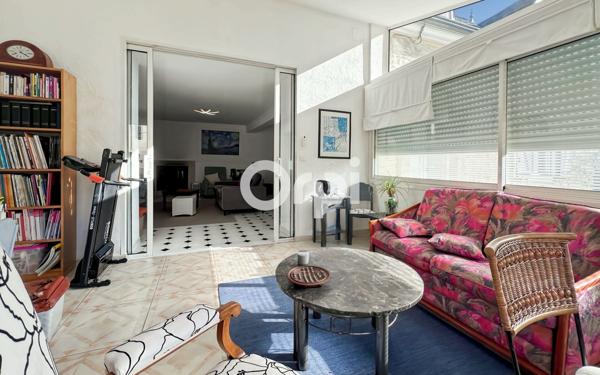 Maison à vendre    5 pièces •  Gan