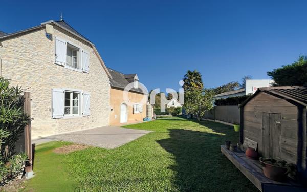 Maison à vendre    5 pièces •  Gan