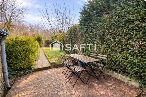 Maison avec 3 chambres dans un quartier calme et verdoyant