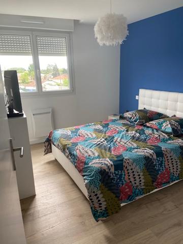 Appartement à louer LIBOURNE T3 meublé 2 chambres 2 places de parking