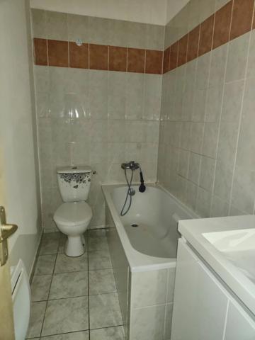 Appartement à vendre 4 pièces LODEVE (34)