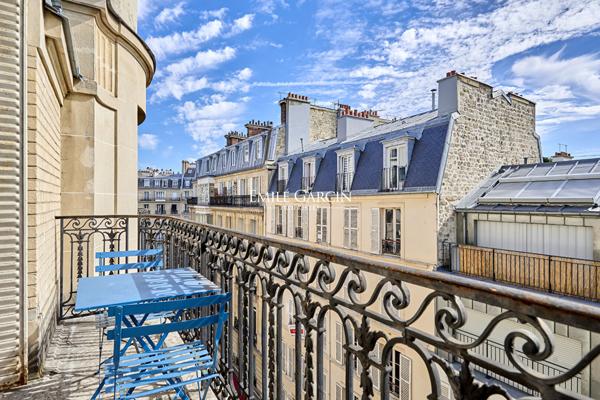 A vendre - Appartement - Paris 75016 - Trocadéro -Balcon dinatoire -Vue Tour Eiffel
