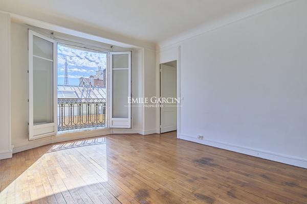 A vendre - Appartement - Paris 75016 - Trocadéro -Balcon dinatoire -Vue Tour Eiffel