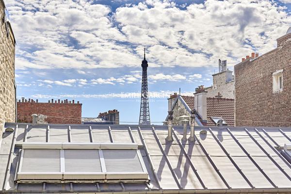A vendre - Appartement - Paris 75016 - Trocadéro -Balcon dinatoire -Vue Tour Eiffel