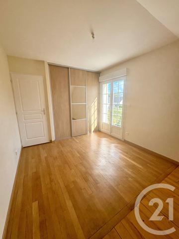 Maison à vendre  4 pièces - 83 m2 CHATEAUNEUF SUR LOIRE - 45