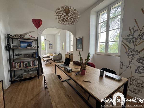 Location superbe appartement meublé - 3 chambres - 90m² - Hyper centre de COGNAC