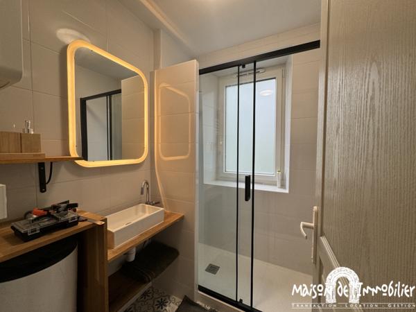 Location superbe appartement meublé - 3 chambres - 90m² - Hyper centre de COGNAC