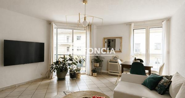 À vendre Appartement 3 pièces 65 m² - Nîmes 30900