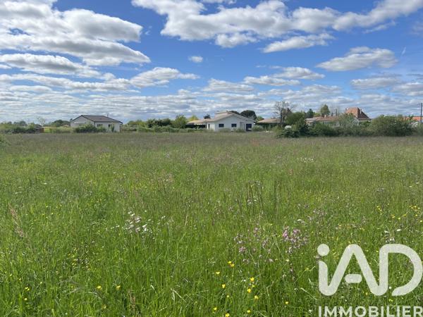 Terrain à vendre 1 661 m² Saint-Germain-et-Mons