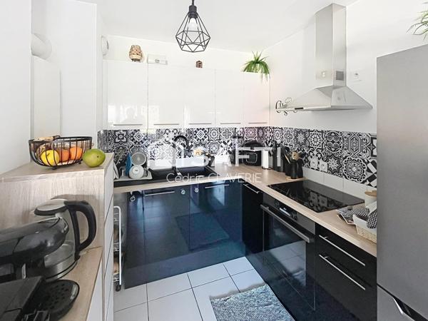 Calme, lumineux, proche des commodités