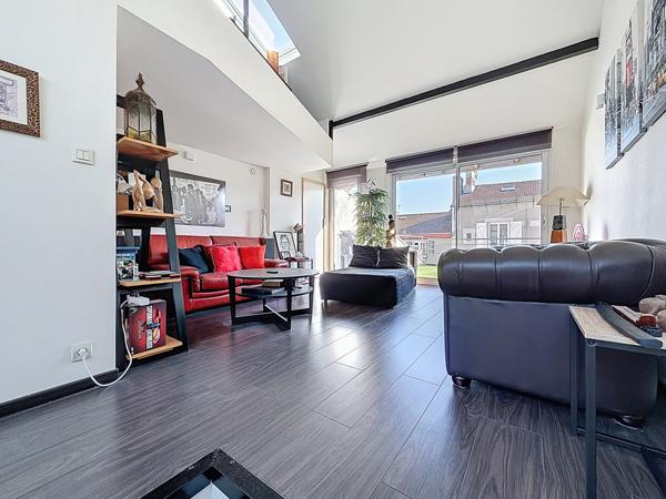 Loft 4 pièces - 121 m²