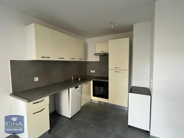 Appartement à louer 2 pièces 42.66m² Metz (57070)