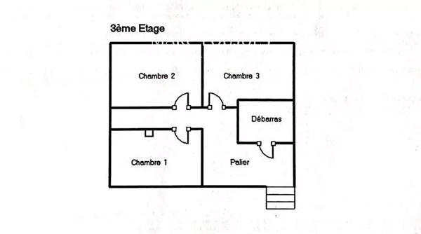 Immeuble Mureaux Centre ville- Local + F2 + F4 176 m² carrez