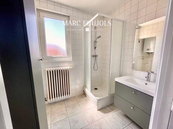 Immeuble Mureaux Centre ville- Local + F2 + F4 176 m² carrez