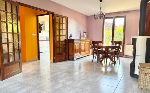 Maison à vendre    6 pièces • 130 m2 Morangis