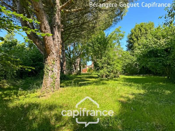 Maison à vendre 8 pièces YVRE L'EVEQUE (72)