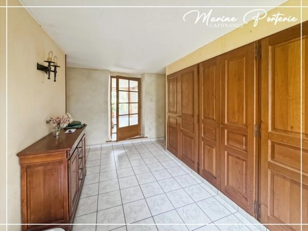 Maison en pierre de 245 m² sur 2 hectares avec lac