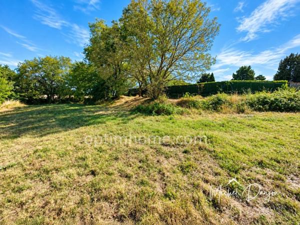 Odars - Terrain viabilisé de 1 870 m² avec vue panoramique