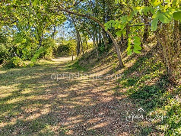 Odars - Terrain viabilisé de 1 870 m² avec vue panoramique