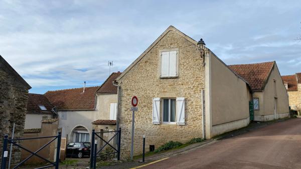 Immeuble à vendre ANNAY LA COTE (89)- Un Ensemble de 5 appartements loués-Jardin