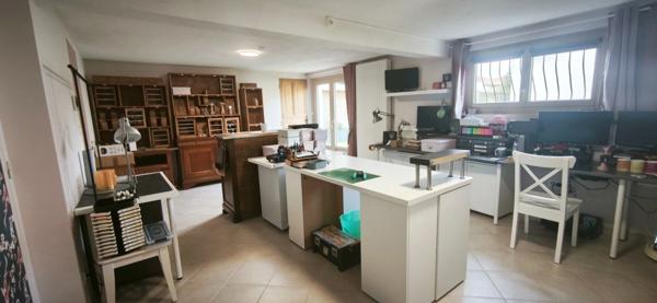 Maison indépendante rénovée avec goût – Secteur La Burgonce, Niort 5 pièces NIORT (79)
