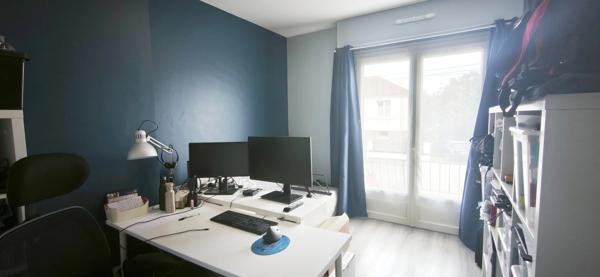 Maison indépendante rénovée avec goût – Secteur La Burgonce, Niort 5 pièces NIORT (79)