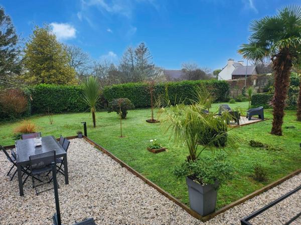 Maison en pierres centre bourg