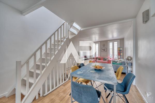 Maison Rueil Malmaison 6 pièce(s) 122 m2 895 000 € **  - Référence  19567