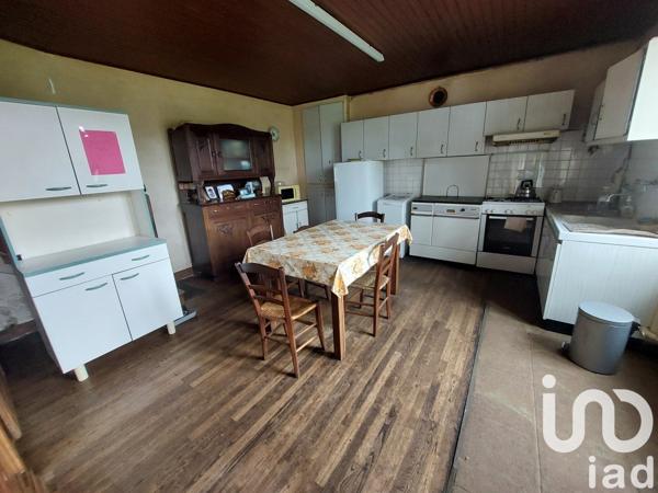 Ferme 5 pièces de 85 m² à Pressignac (16150)