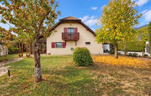 Belle maison à Saint Jean De Gonville