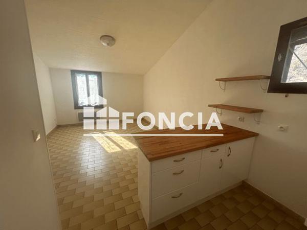 Location Appartement 2 pièces 39.67 m² - 13 RUE DE L'AVENIR Digne-les-bains 04000