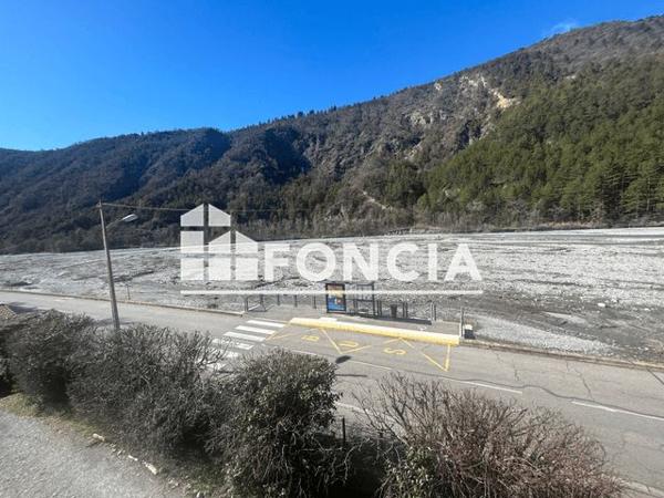 Location Appartement 2 pièces 39.67 m² - 13 RUE DE L'AVENIR Digne-les-bains 04000