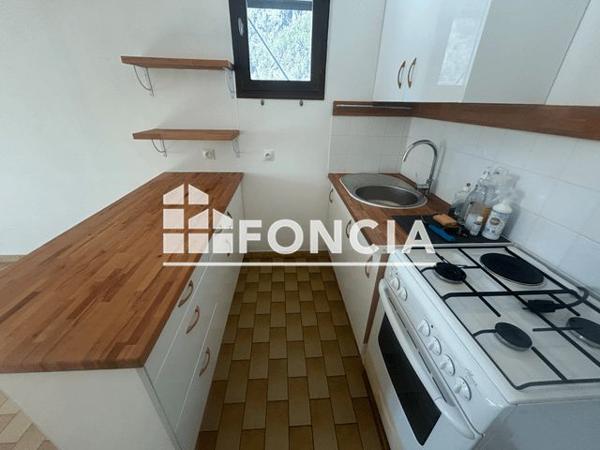 Location Appartement 2 pièces 39.67 m² - 13 RUE DE L'AVENIR Digne-les-bains 04000