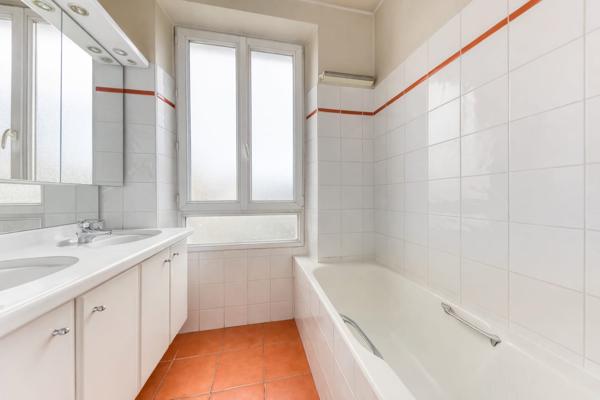 Bourg-la-Reine (92340) BOURG-LA-REINE CENTRE – Maison ancienne 5 chambres et beau jardin