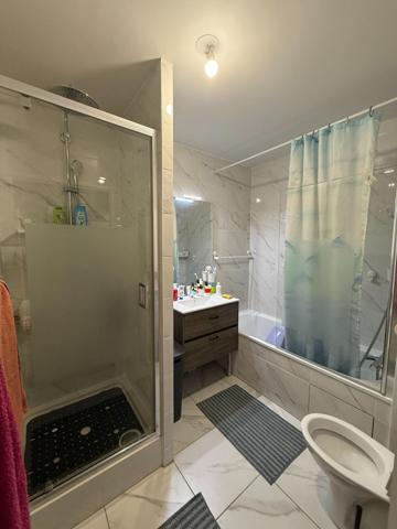 Appartement à LE BLANC-MESNIL, 93150 - 4 pièces 77m²