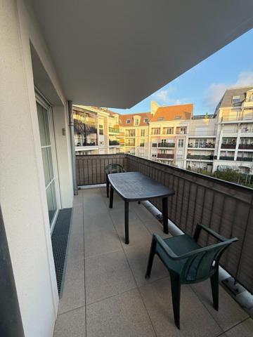 Appartement à LE BLANC-MESNIL, 93150 - 4 pièces 77m²