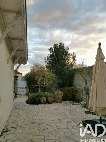 Maison à vendre 6 pièces 168 m² Guîtres