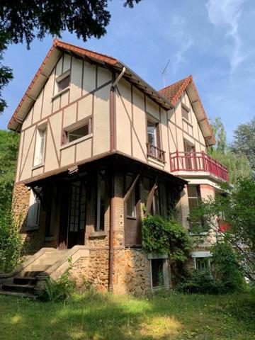 Maison à vendre    7 pièces •  Orsay